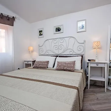 Apartment Santa Croce House
