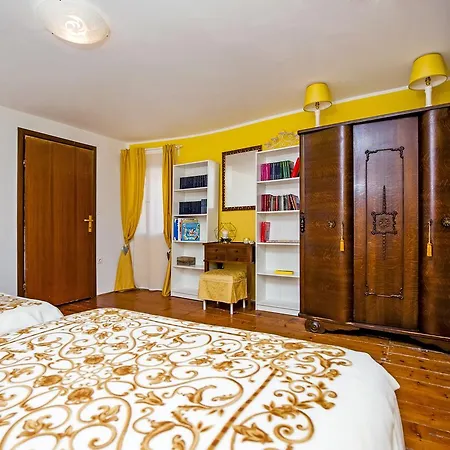 Apartment Santa Croce House *